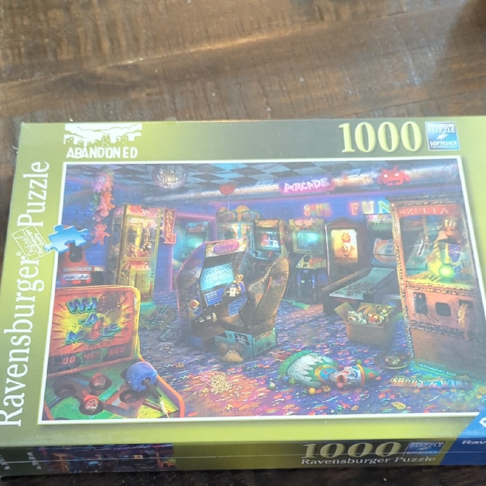 Ravensburger Abandoned Arcade Puzzle - 1000 Pieces